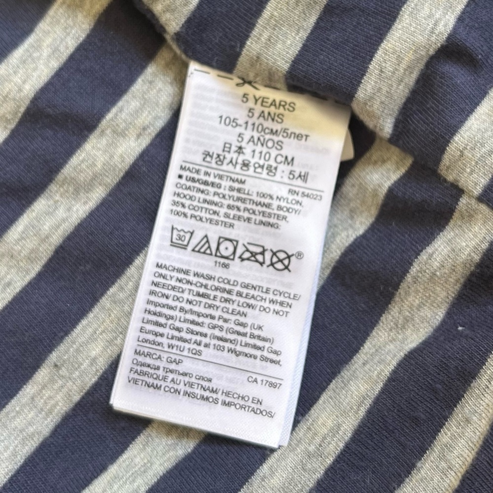 GAP classic yellow hooded raincoat - Picture 5 of 9